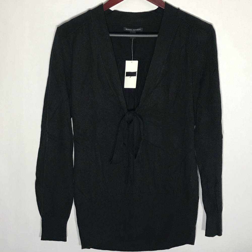 NWT Banana Republic V-neck With Tie Sweater